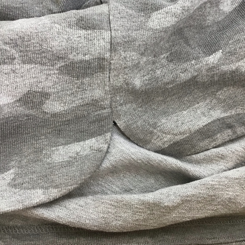 💙 MAURICES Gray Camouflage Skirt with Pockets Size 3X - Picture 11 of 12